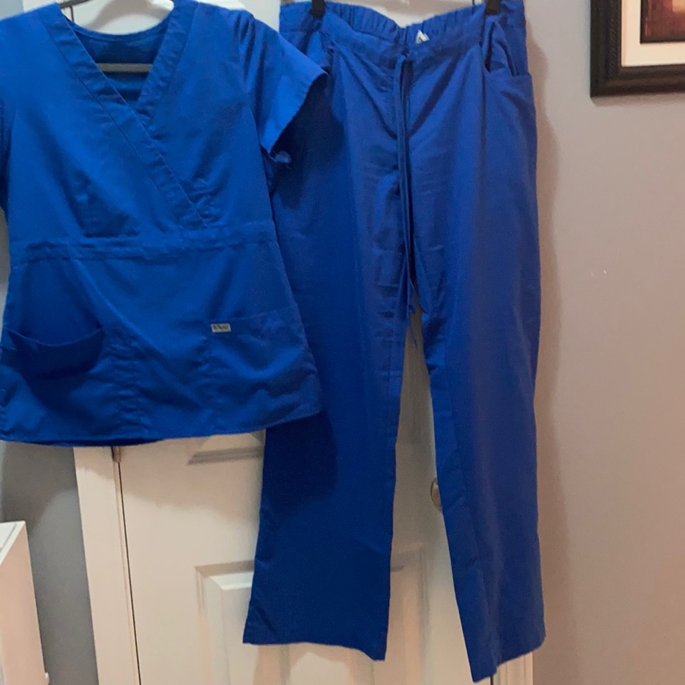 Nursing scrubs